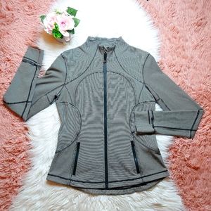 Lululemon Forme Jacket Cuffins Tonka Stripe